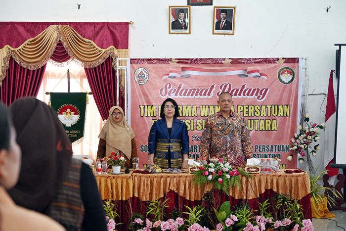 Tapteng_Kunker Ketua DWP Sumut 1