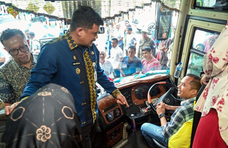 KECELAKAAN BUS