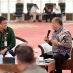 BOBBY dan Bupati Karro1