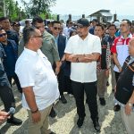 Gubsu tinjau Pelabuhan Roro Gusit 8.jpg