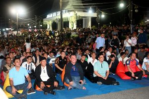 NONTON BARENG BOBBY