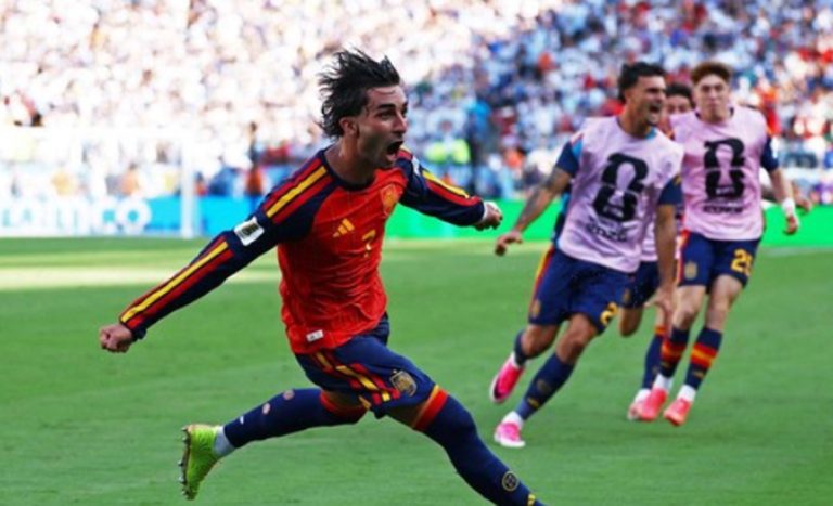 SPANYOL JUARA