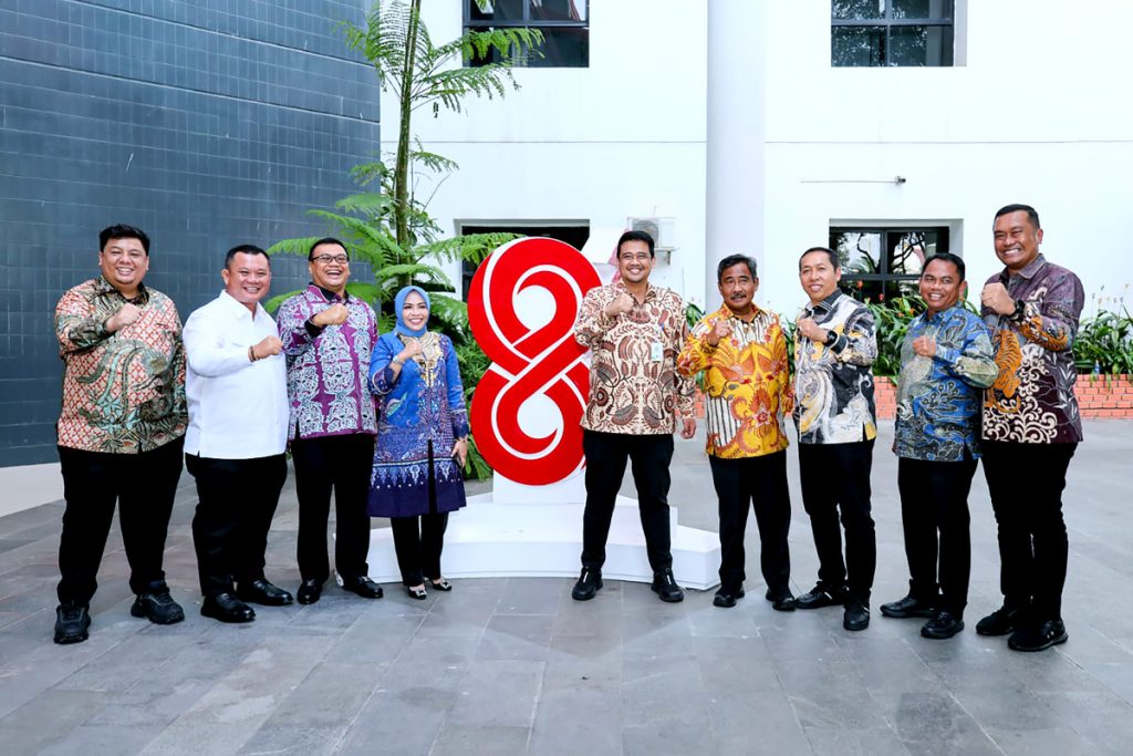 GUBSU RAPAT DI BATAM 1